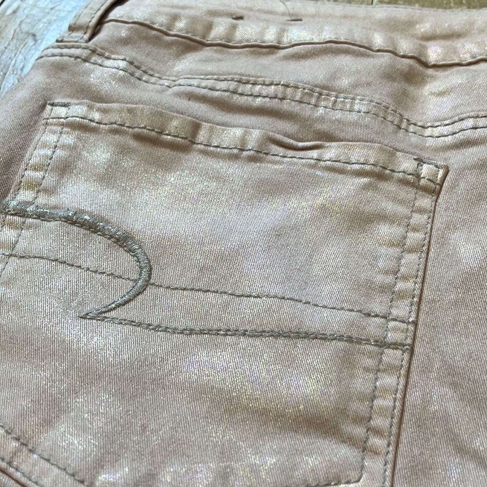 The Perfect Spring Jean - Picture 4 of 5